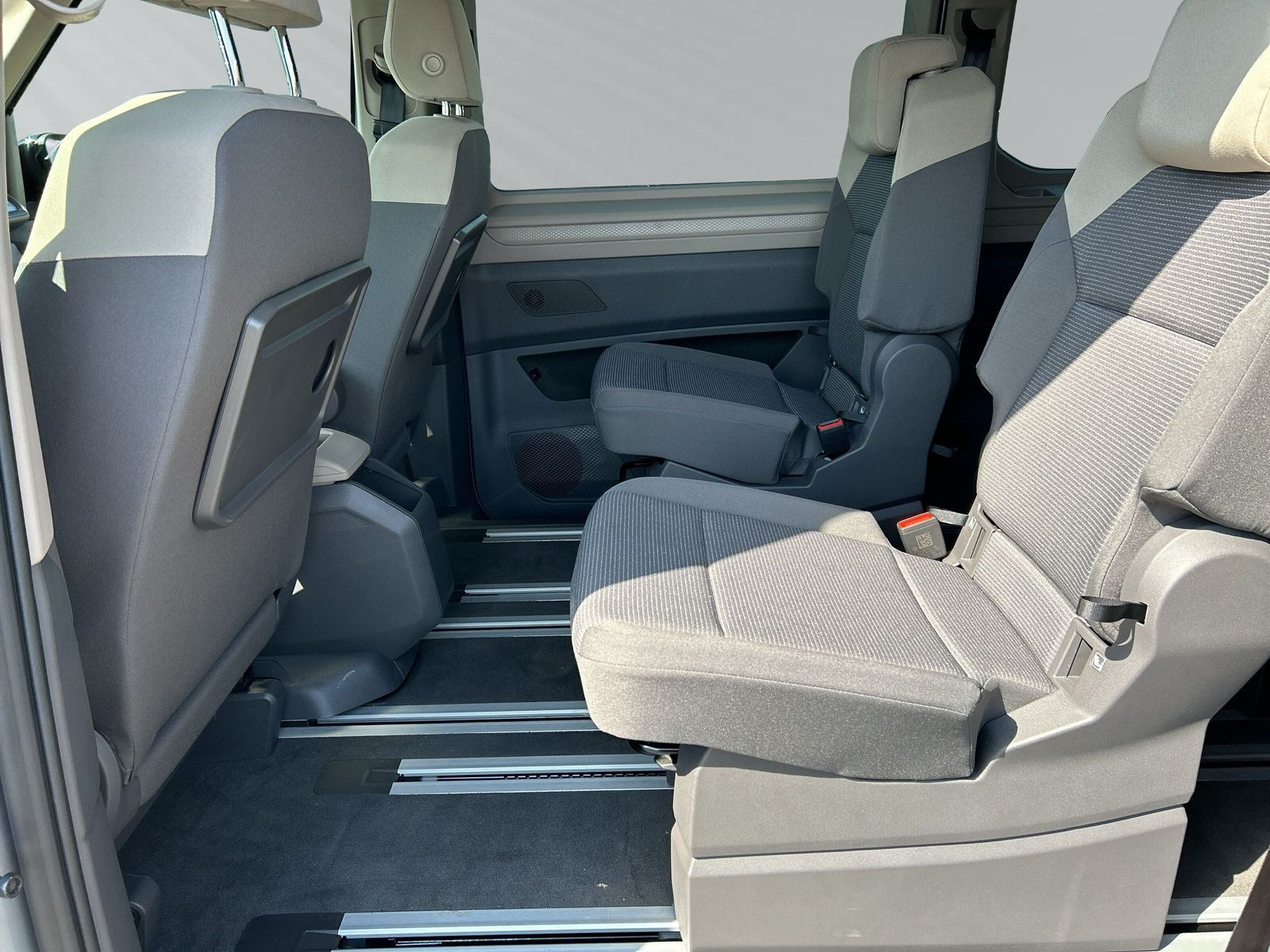 T7 Multivan Langversion 2.0 TDI Autom.+LED+PDC++