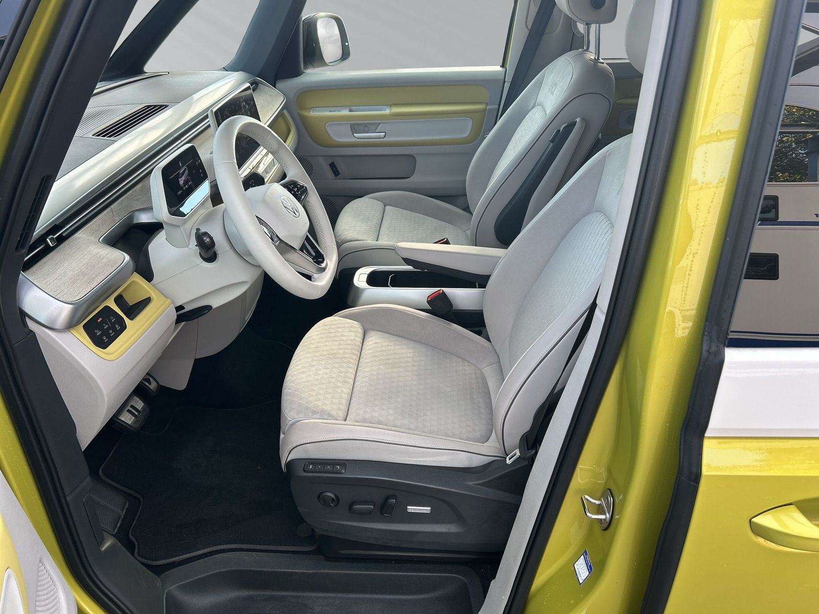 ID.Buzz Pro 150 kW (204 PS) ACC+ RFK+ LED+ Navi+