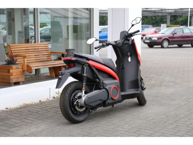 Mó eScooter Elektroroller Scooter LED+LM-Felgen+