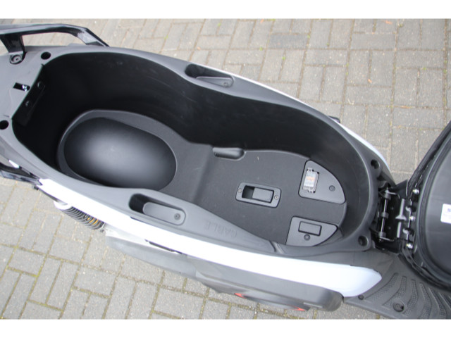 Mó eScooter Elektroroller Scooter LED+LM-Felgen+