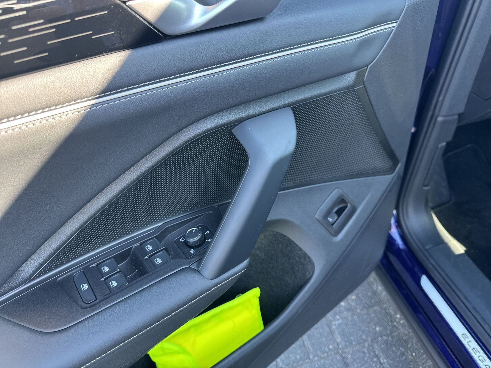 Tayron Elegance 1,5 l eTSI (150 PS) DSG+LED+PDC+