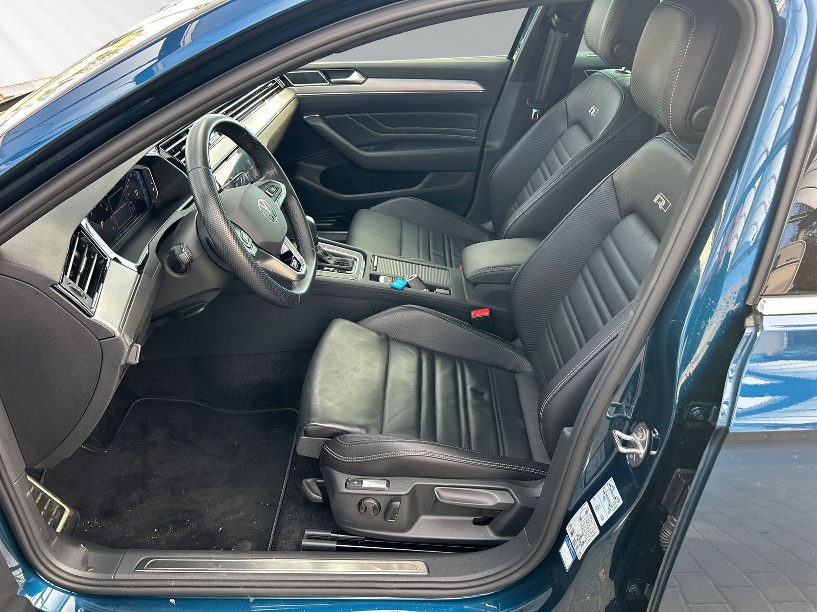 Passat Variant Elegance R-Line +DSG LED+ACC+PDC+