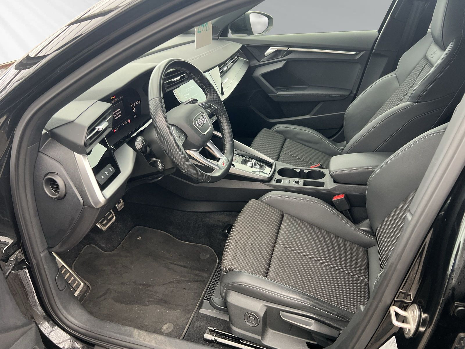 A3 Sportback S line 35 TFSI (150PS) S-Tronic+RFK