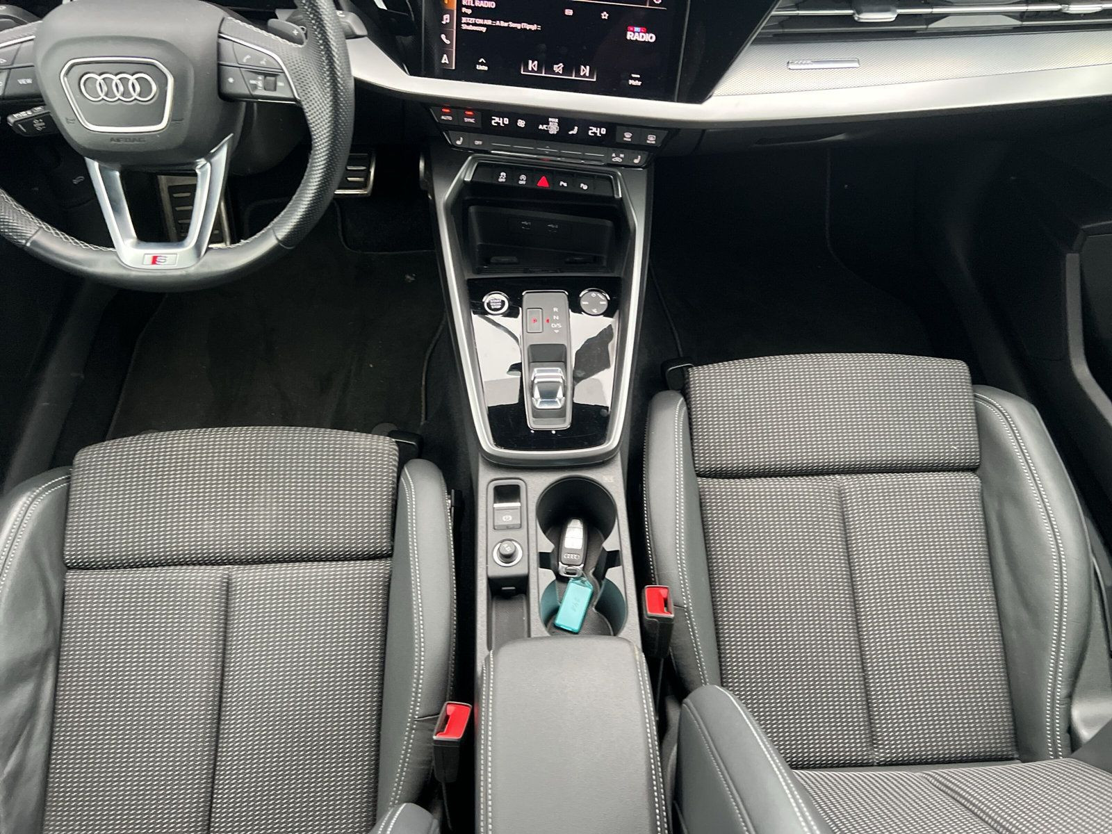 A3 Sportback S line 35 TFSI (150PS) S-Tronic+RFK