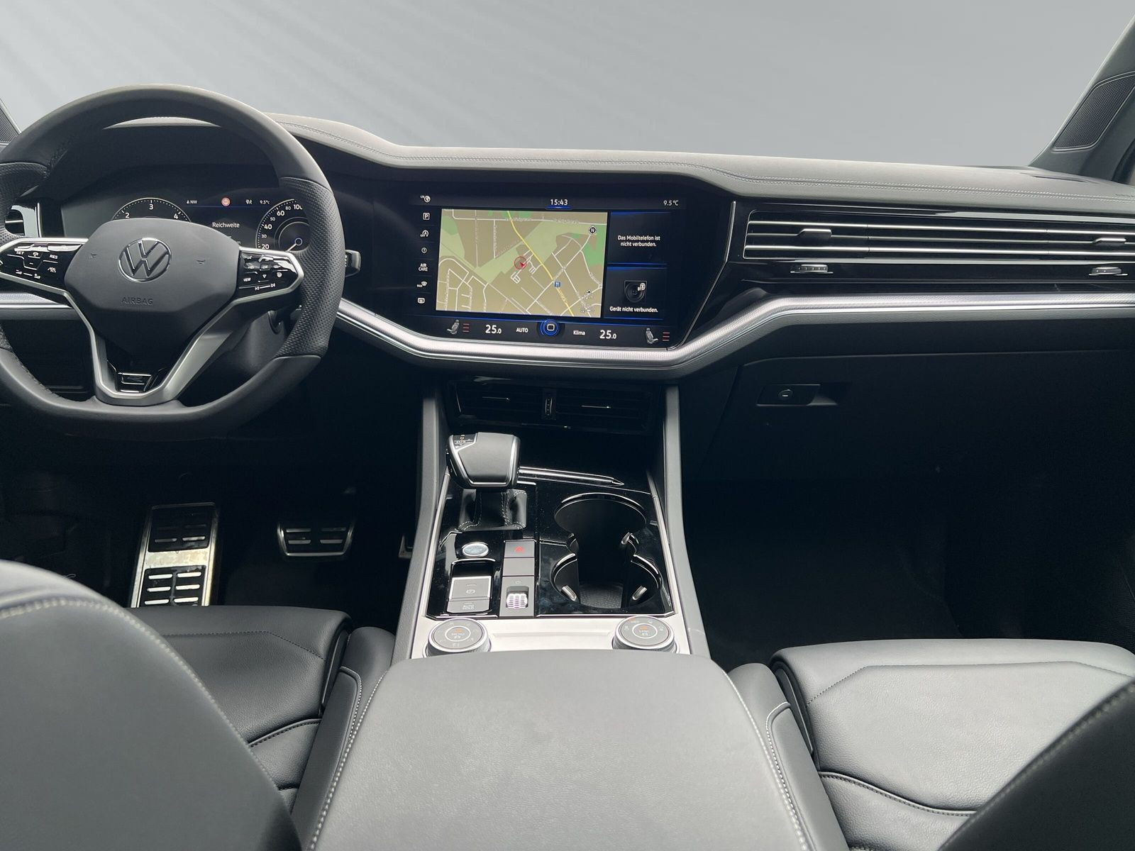 Touareg R-Line 3.0 TDI V6 4-MOT.+Standheiz.+Navi