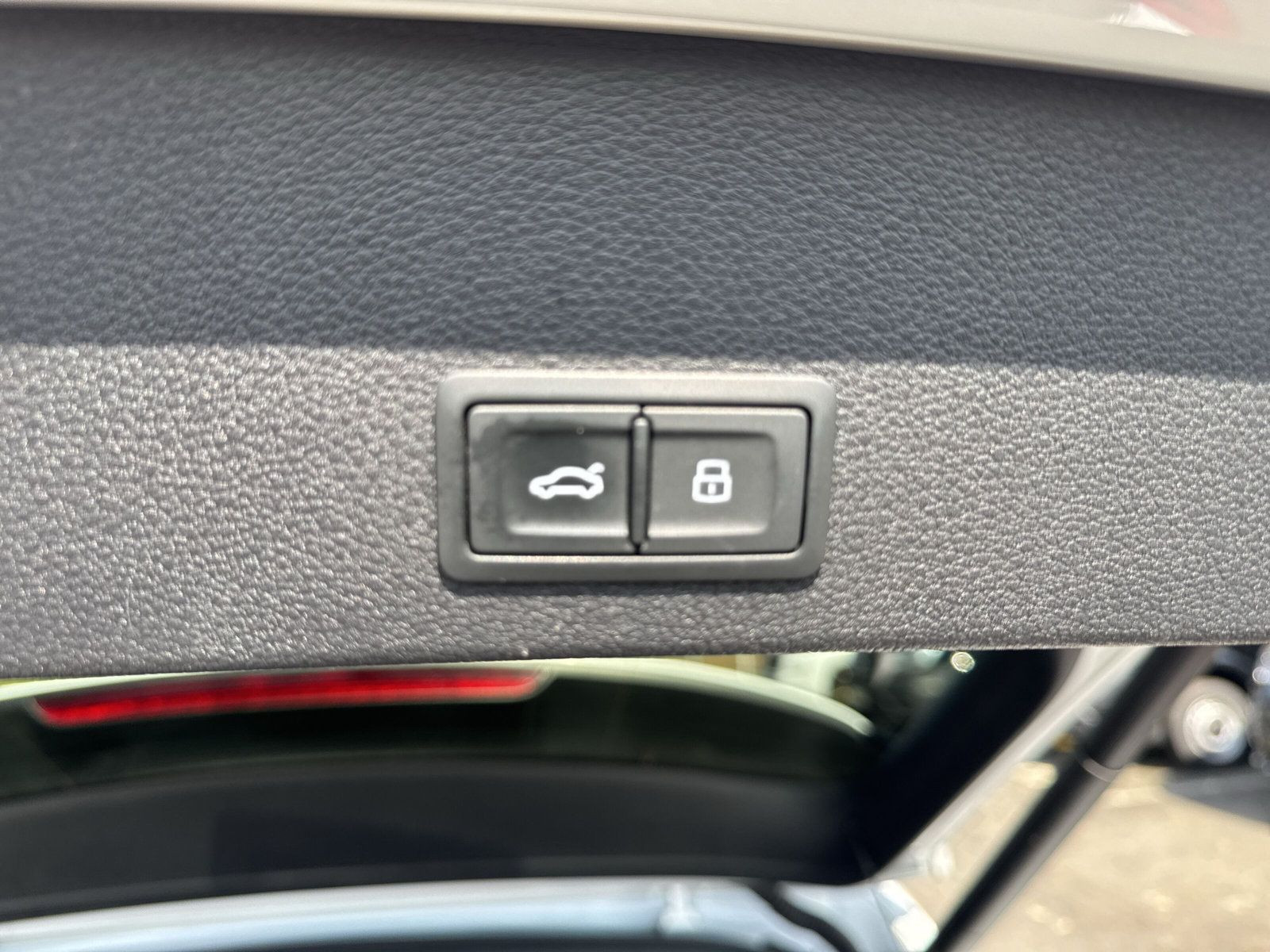 Q2 35 TFSI 110(150) kW(PS) Schaltg. PDC+LED+RFK+