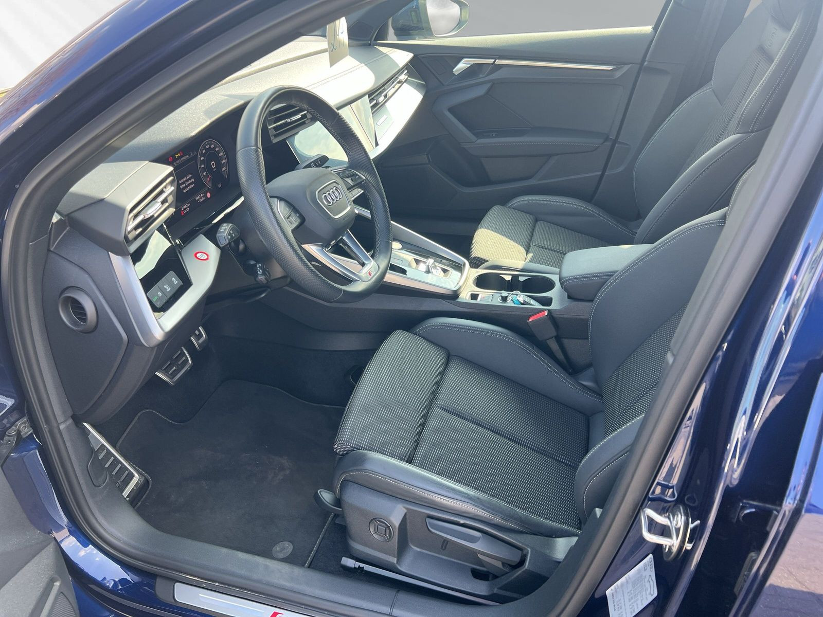 A3 Sportback S line 35TFSI 150PS Stronic PDC+LED