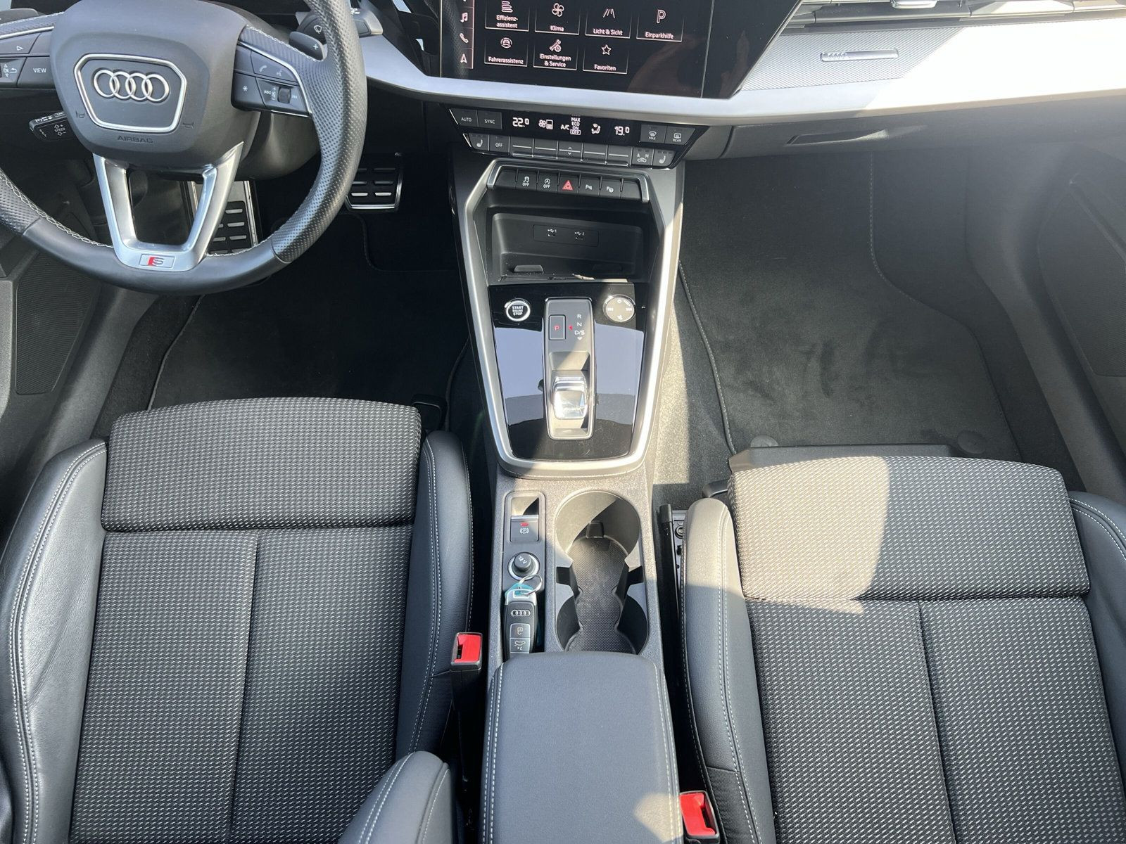 A3 Sportback S line 35TFSI 150PS Stronic PDC+LED