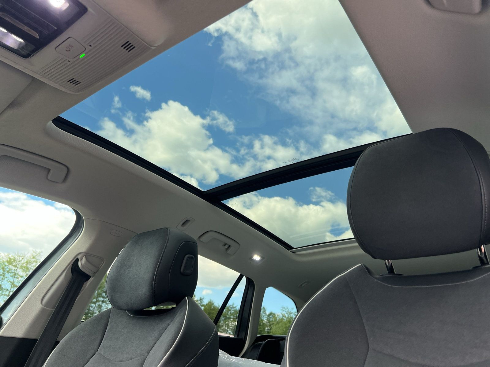 Passat Elegance 2,0 TDi150PS*NEUES MODELL