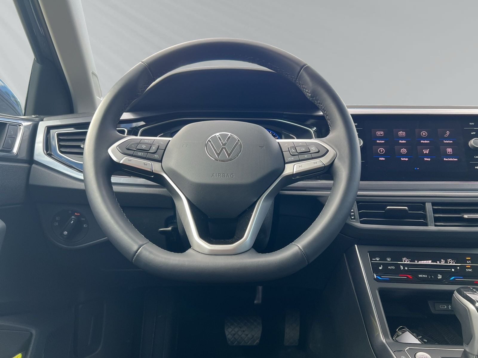 Polo Style 1.0l 116PS*DSG AlarmWifi+Nav+RFK+WiRä