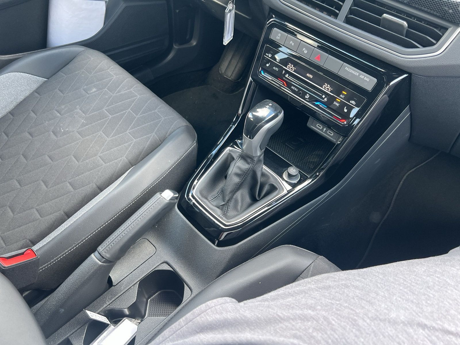 T-Cross Goal 1.5l TSi150PS*DSG+PDC+RFK+Nav+WiRä.