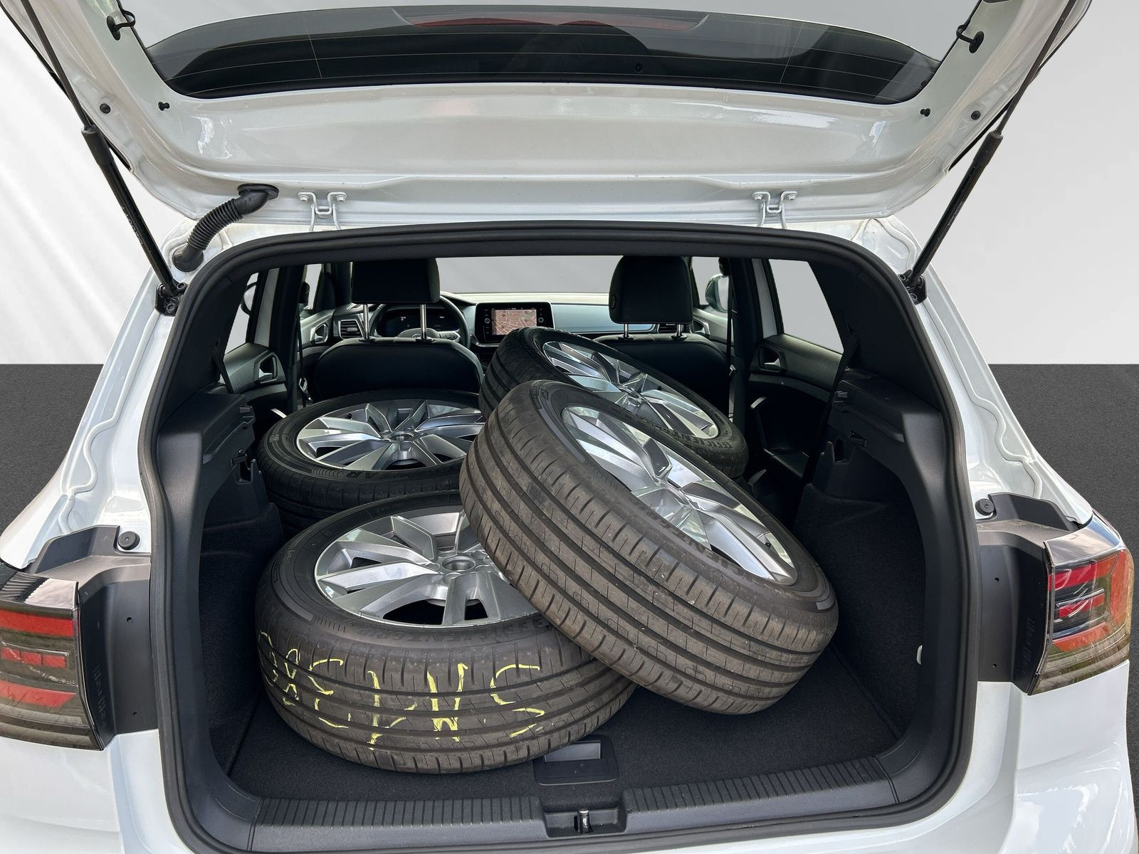 T-Cross Goal 1.5l TSi150PS*DSG+PDC+RFK+Nav+WiRä.