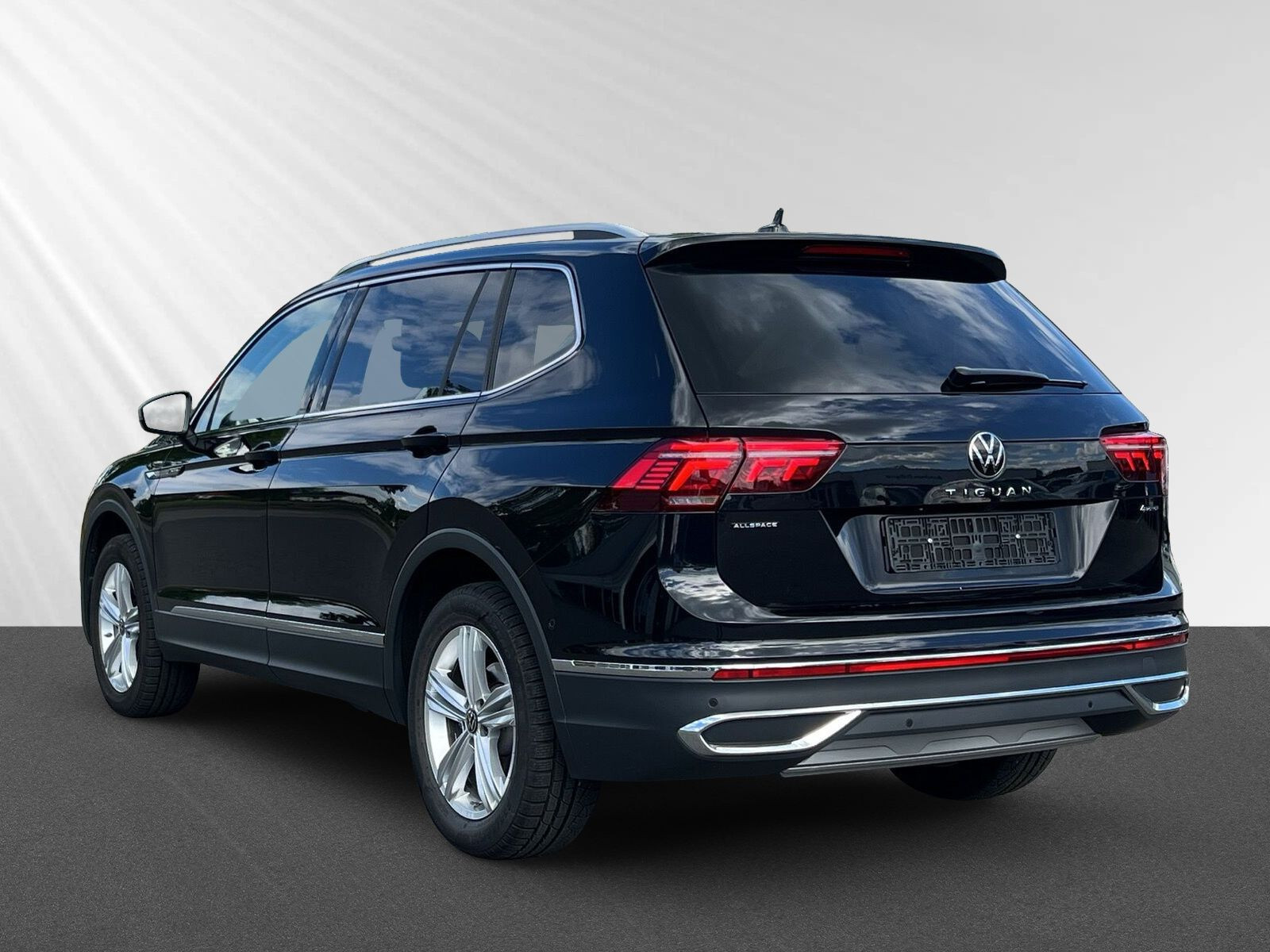 Tiguan Allspace Elegance 2,0 l TDI DSG+ PDC+ LED
