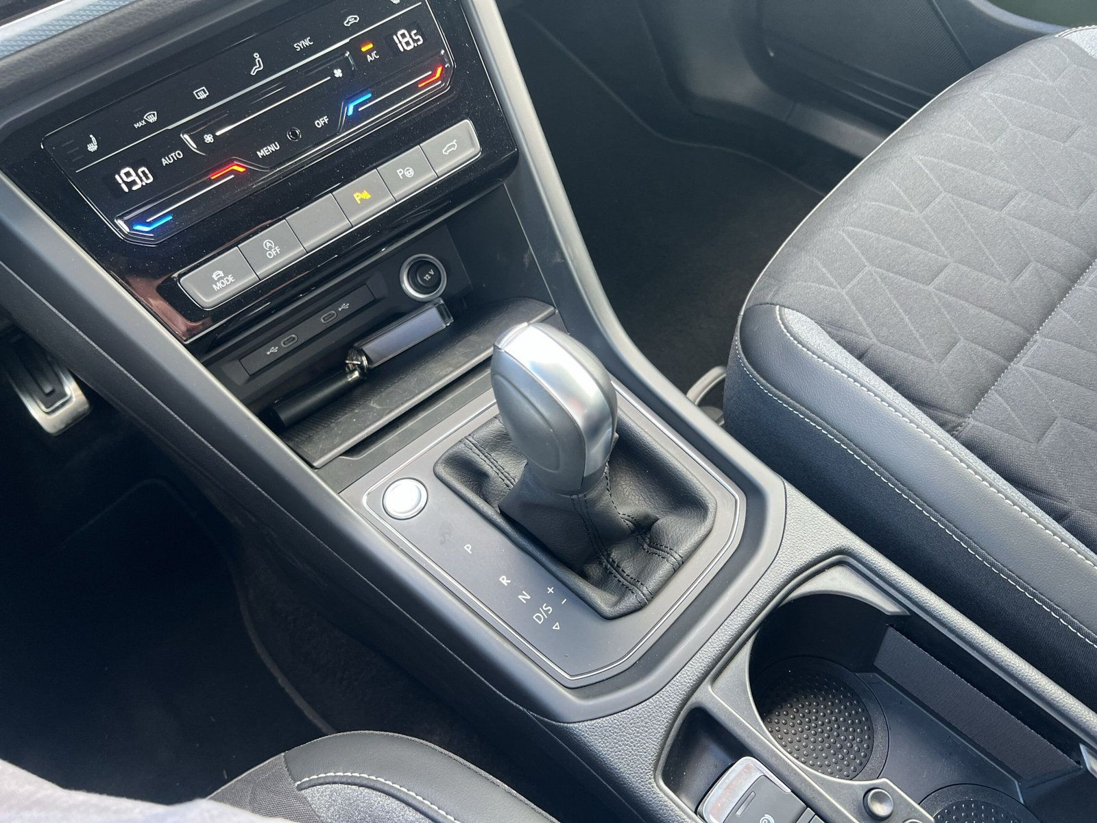 Touran Comfortline Goal 1,5l TSi150PS*DSG+Nav+RFK