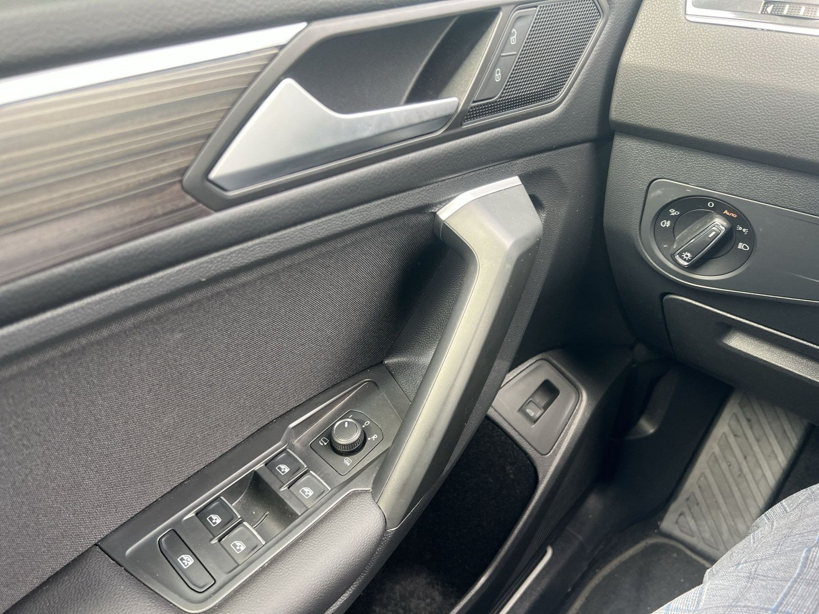 Tiguan Allspace Elegance 2,0 l TDI DSG LED+PDC++