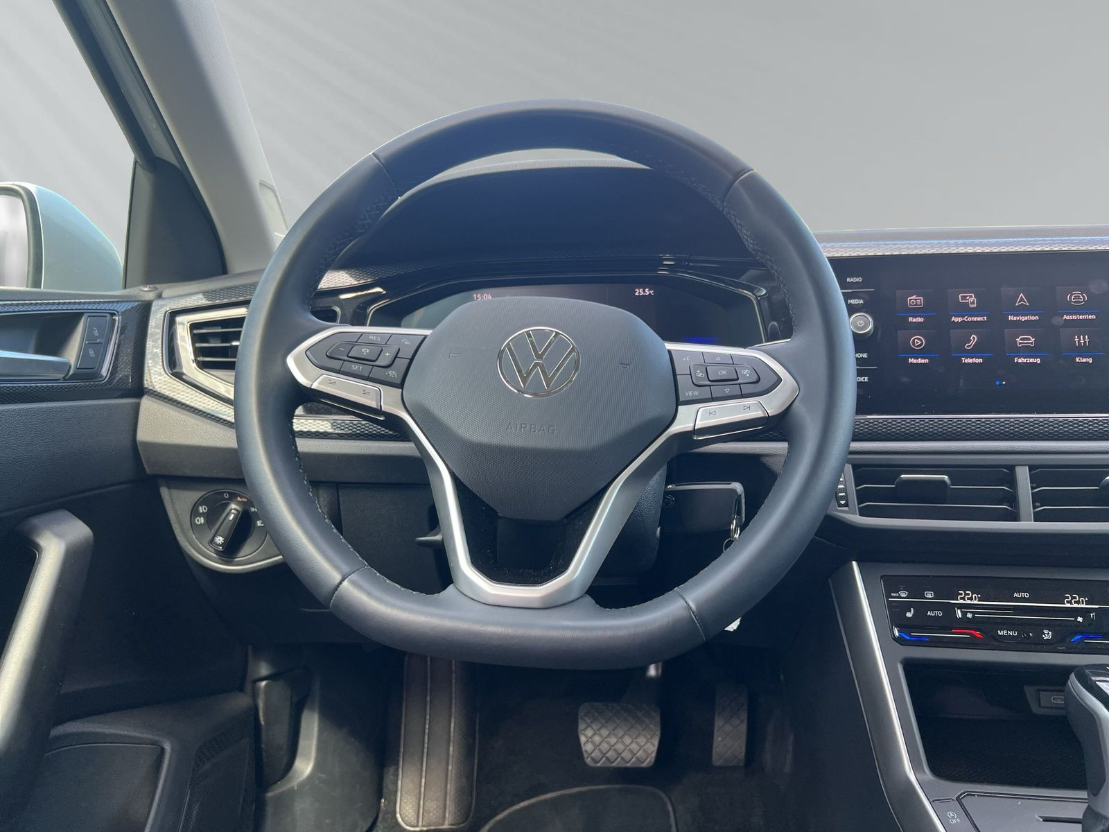 Polo Life 1.0 l 70kW DSG+ PDC + LED +Klima+Temp.