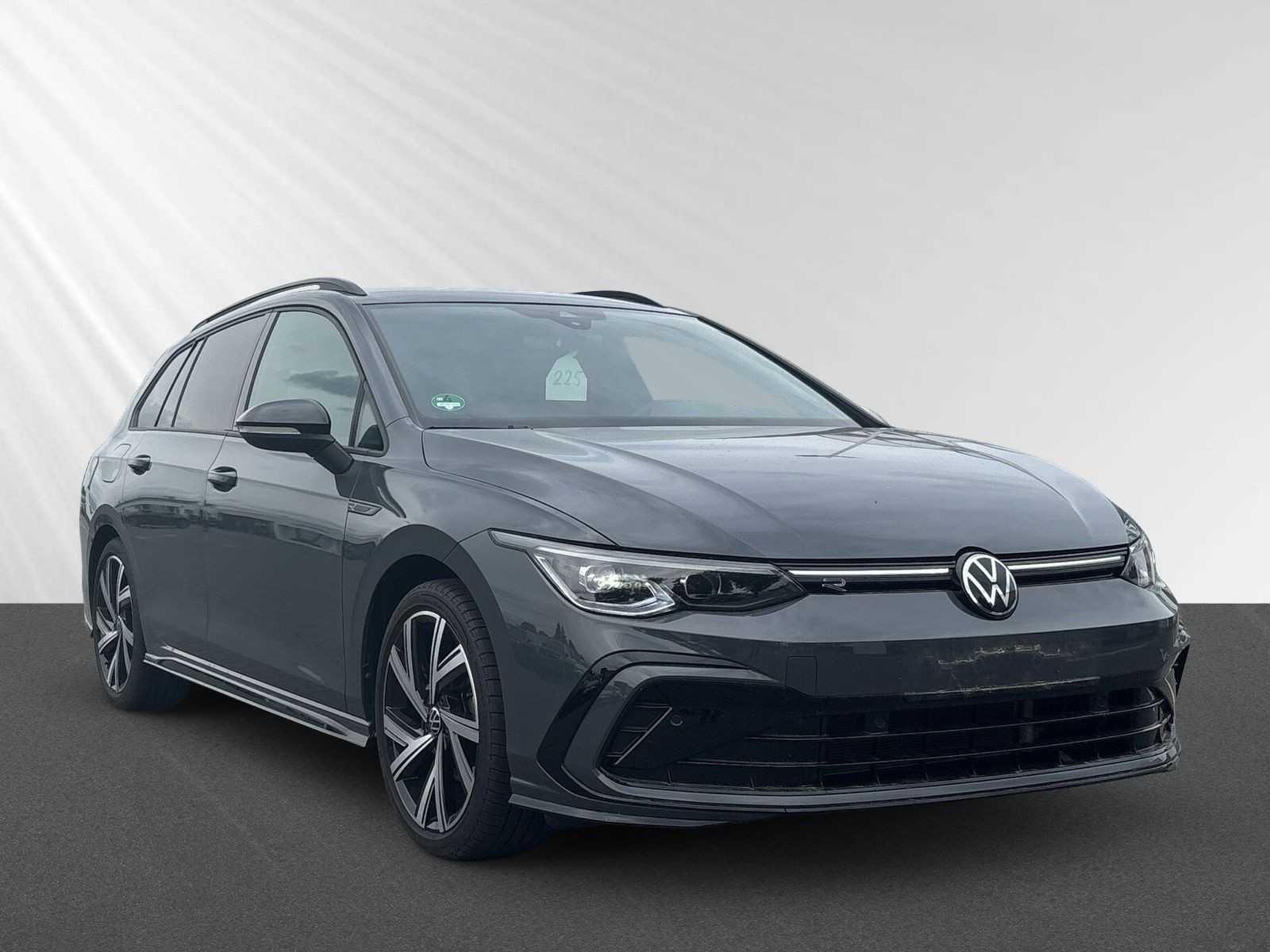 Golf Variant R-Line 1.5 l eTSI 130PS DSG+LED+PDC