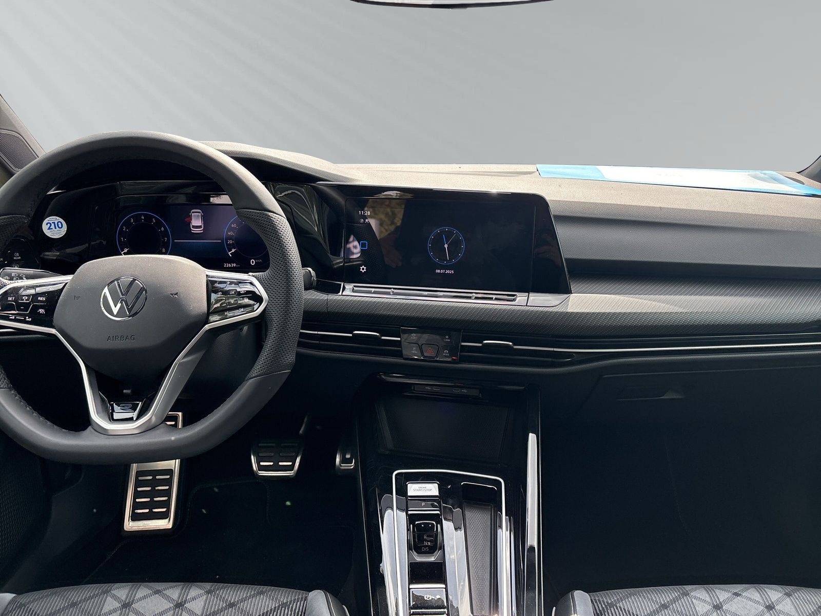 Golf Variant R-Line 1,5 l eTSI 130PS+DSG+LED+PDC