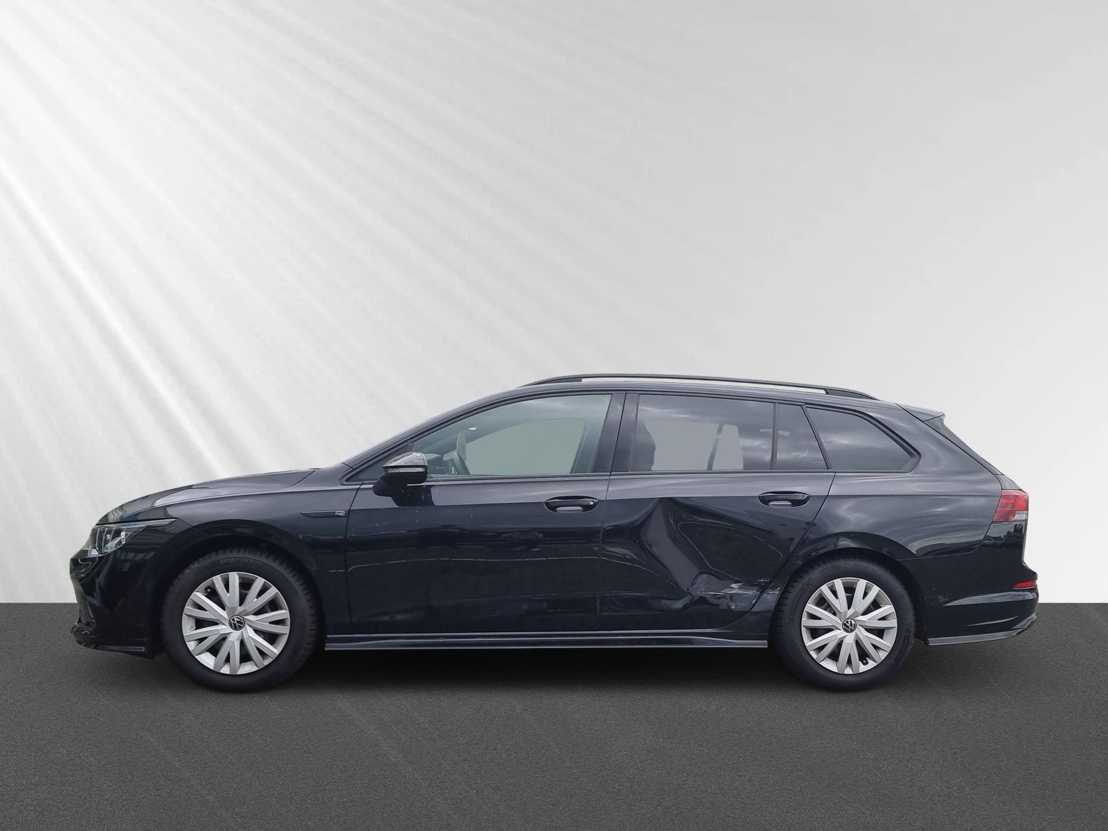 Golf Variant R-Line 1,5 l eTSI 130PS DSG+PDC+LED