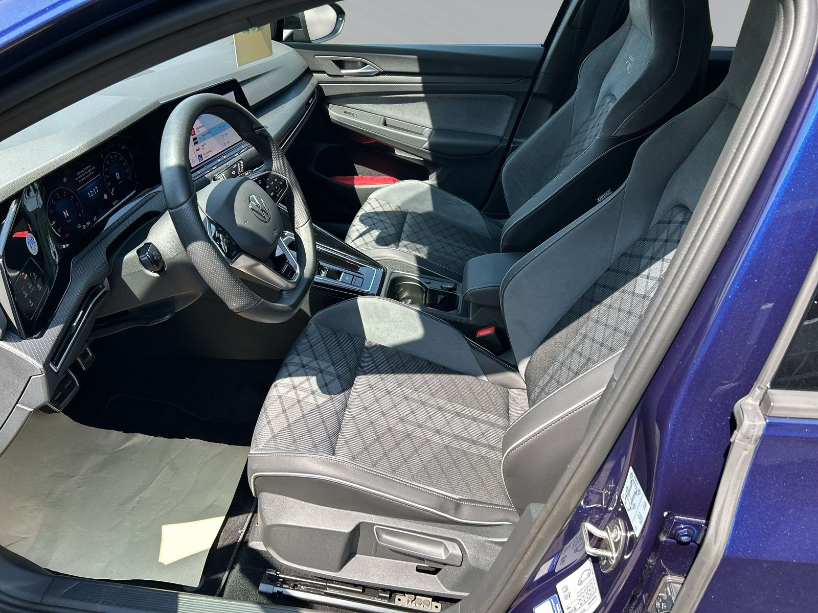 Golf Variant R-Line 1,5 l eTSI 130PS DSG PDC+LED