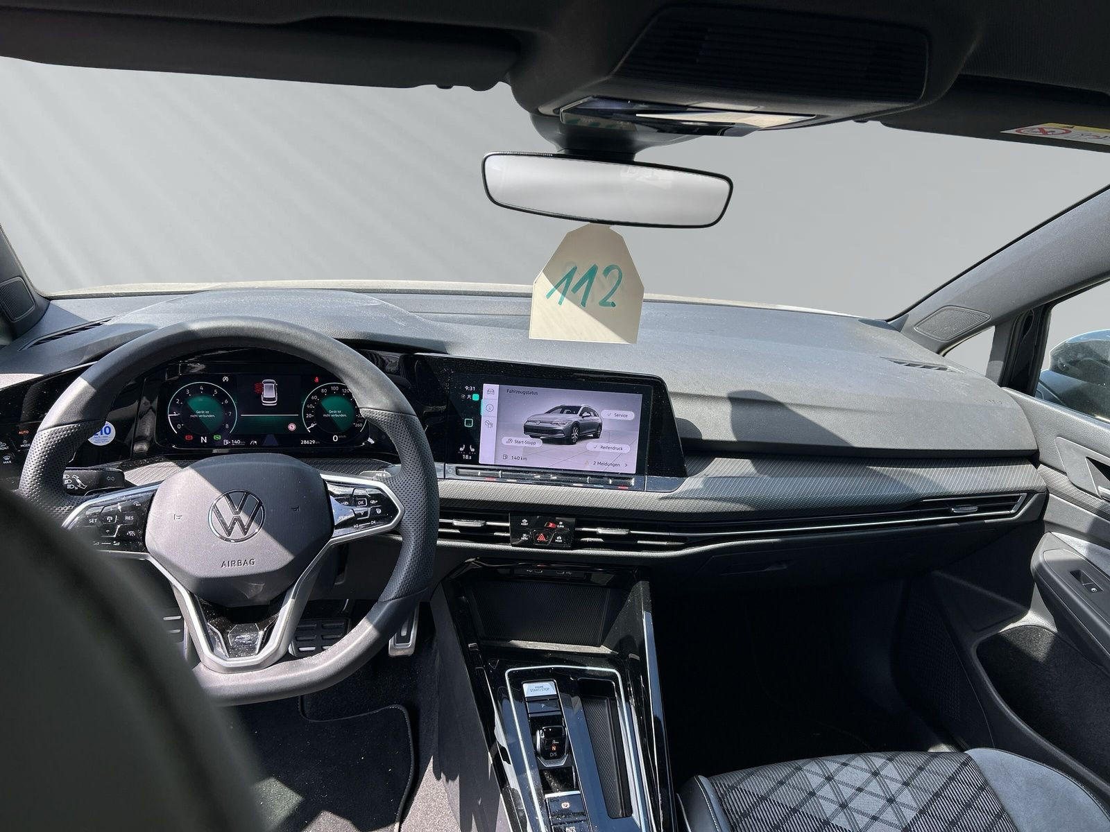 Golf Variant R-Line 1,5 eTSI 130PS DSG+LED+Navi+