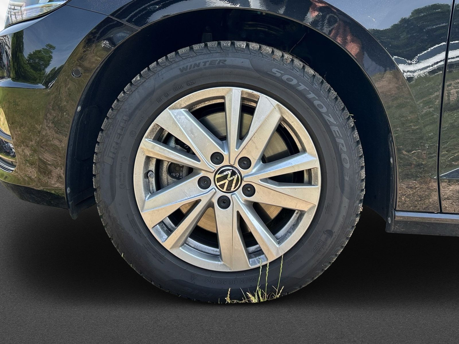 Touran Comfortline Goal 1,5l TSi150PS*DSG+Nav+RFK