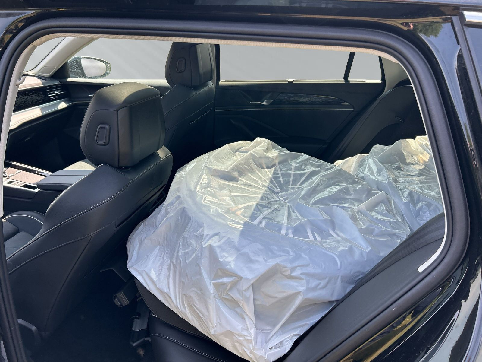 Passat Elegance 2,0 TDi 150PS*NEUES MODELL