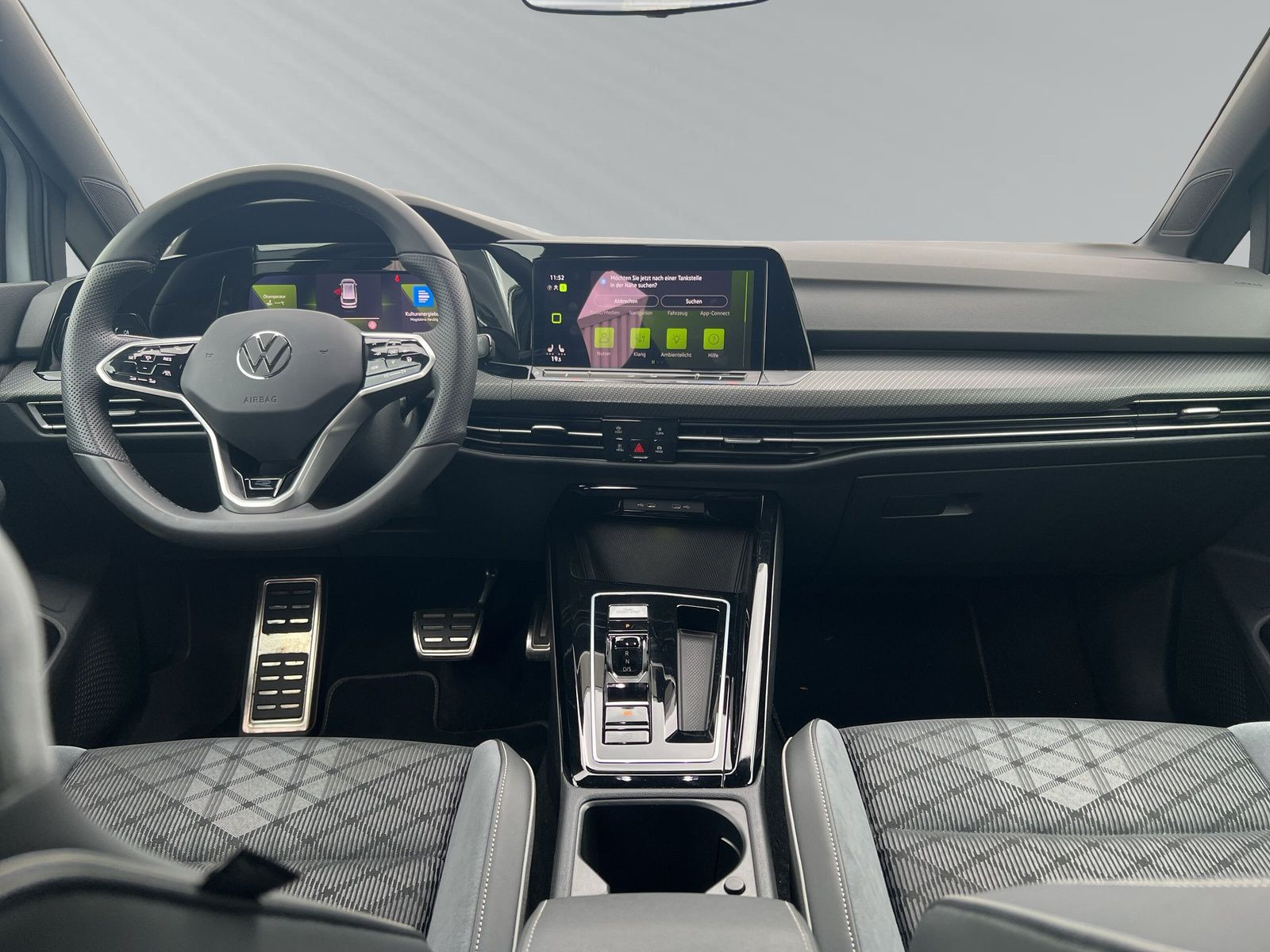 Golf Variant R-Line 1,5 l eTSI OPF 96 kW (130 PS) 7-Gang-Doppelkupplungsgetriebe DSG