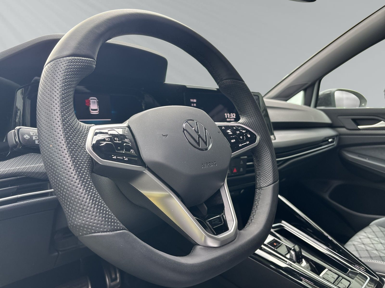 Golf Variant R-Line 1,5 l eTSI OPF 96 kW (130 PS) 7-Gang-Doppelkupplungsgetriebe DSG