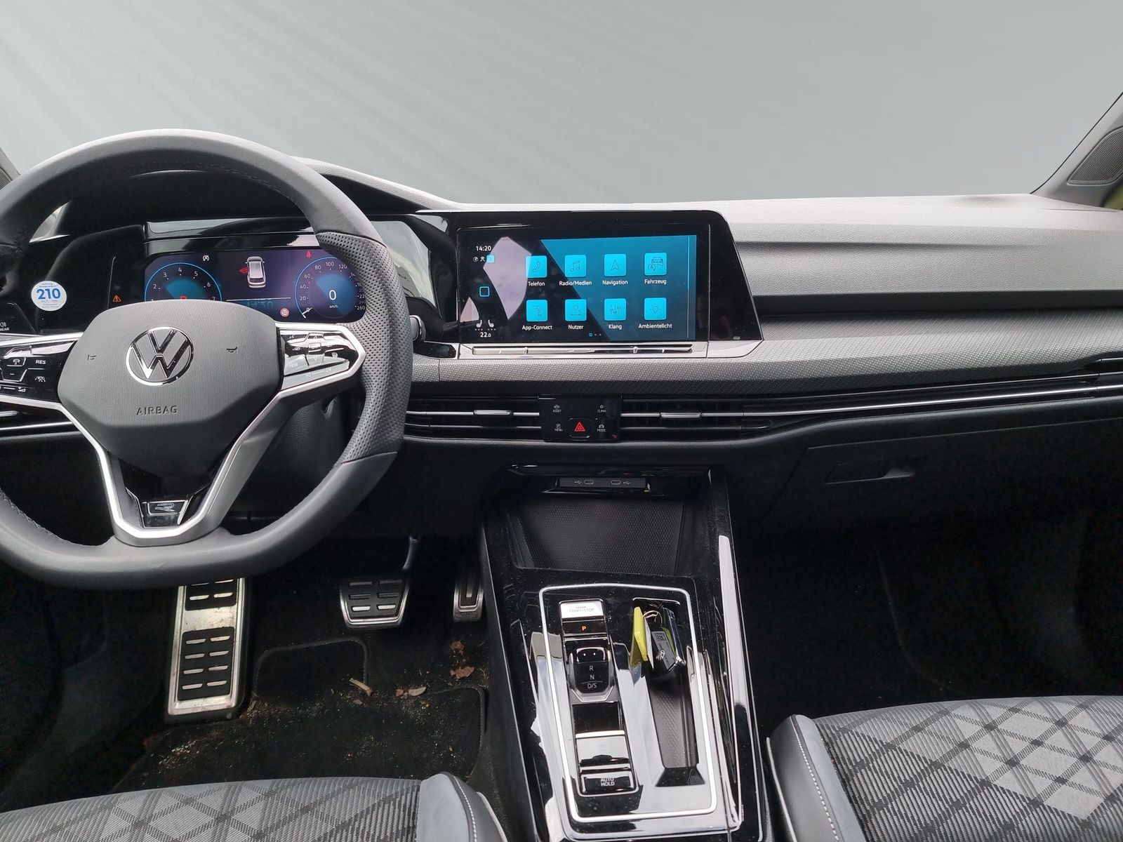 Golf Variant R-Line 1,5 l eTSI OPF 96 kW (130 PS) 7-Gang-Doppelkupplungsgetriebe DSG