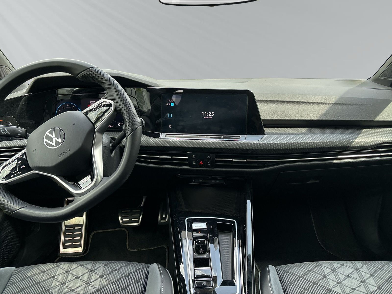 Golf Variant R-Line 1,5 l eTSI OPF 96 kW (130 PS) 7-Gang-Doppelkupplungsgetriebe DSG