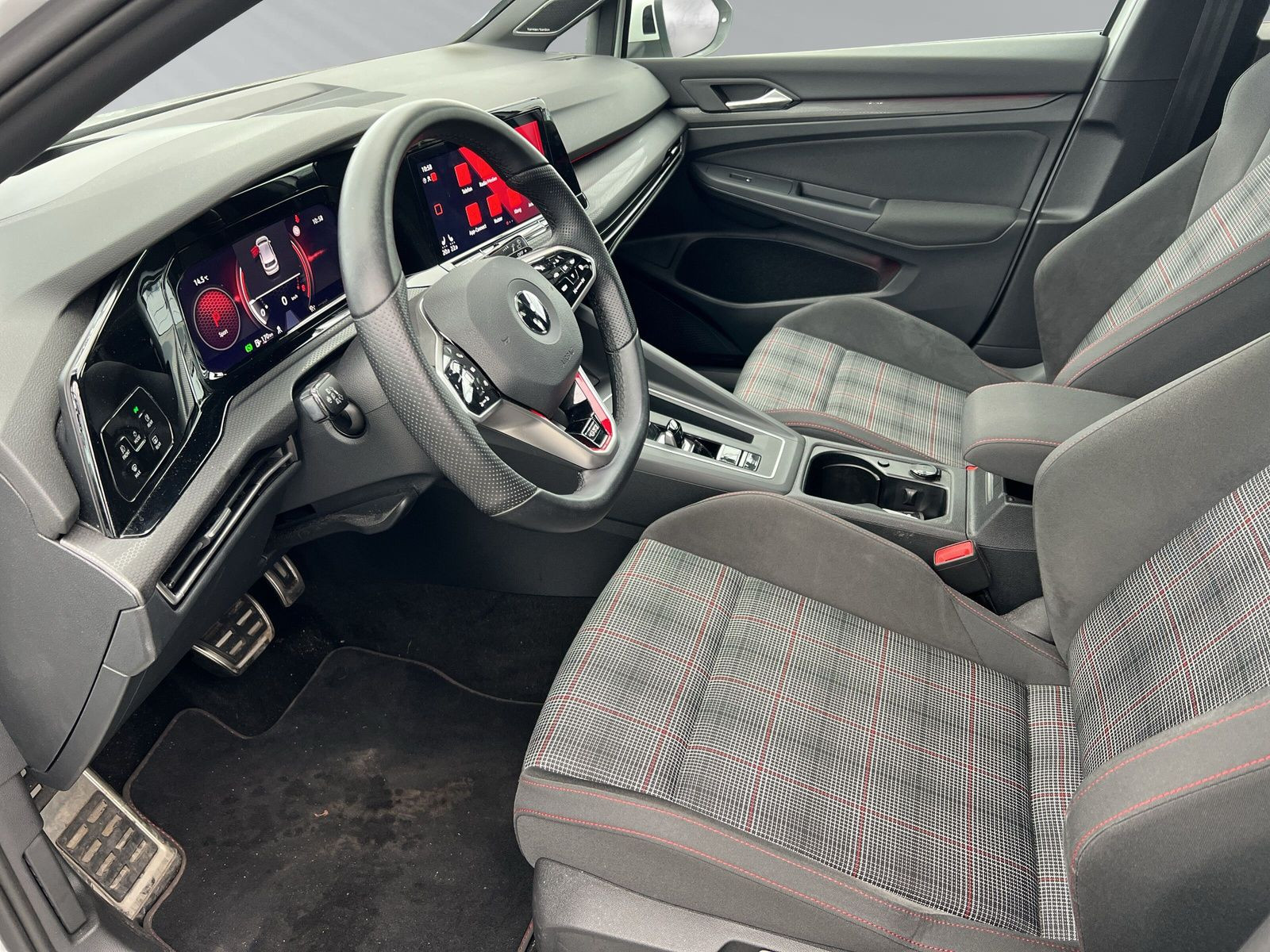 Golf GTI 2,0 l TSI OPF 180 kW (245 PS) 7-Gang-Doppelkupplungsgetriebe DSG