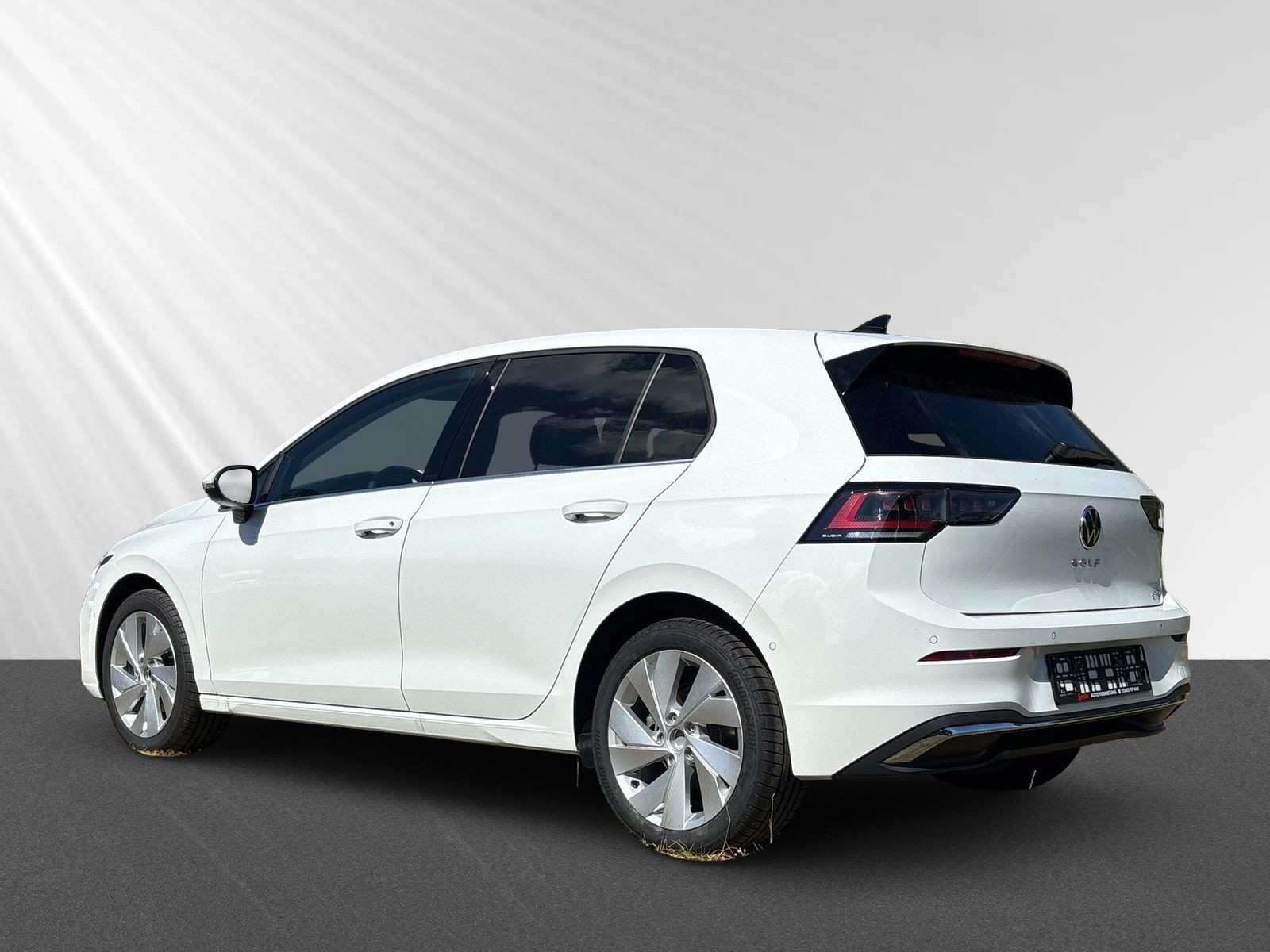 Golf VIII 1.5 eTSI Style Busin.Prem+Pano+LEDmatr