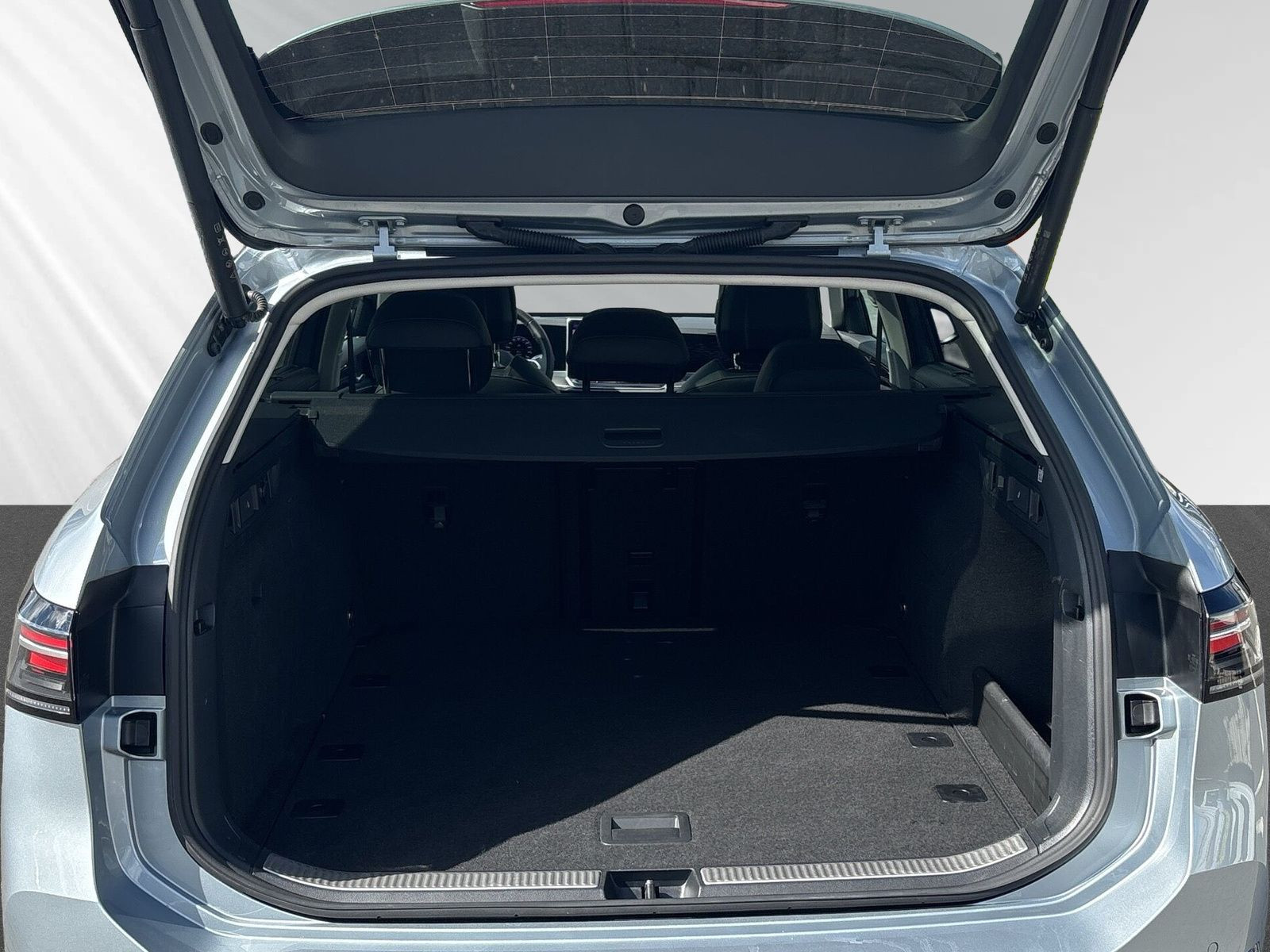 Passat Elegance 2,0 TDi 150PS*NEUES MODELL