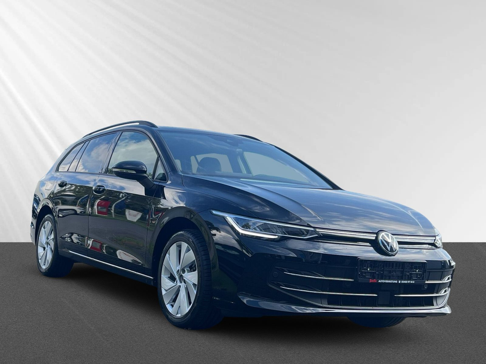 Golf VIII 1.5 eTSI Goal+AHK klapb.+PANO+RFK+WiRä