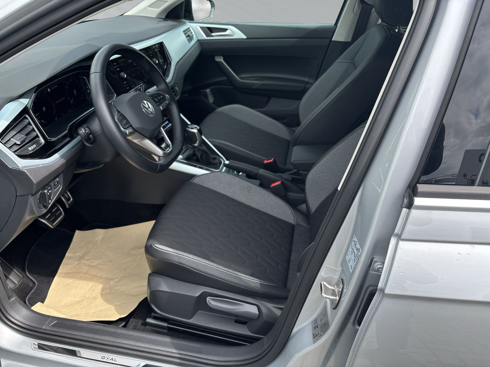 Polo Goal Life 1.0l 116PS*DSG+Alarm+Nav+WiRä+RFK