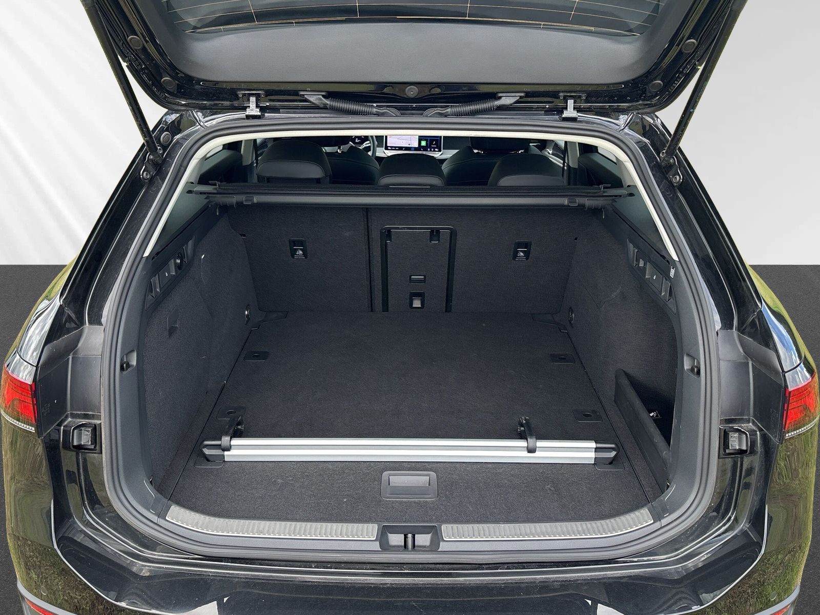 Passat Variant Business 1,5l eTSi 150PS*NEU MOD.