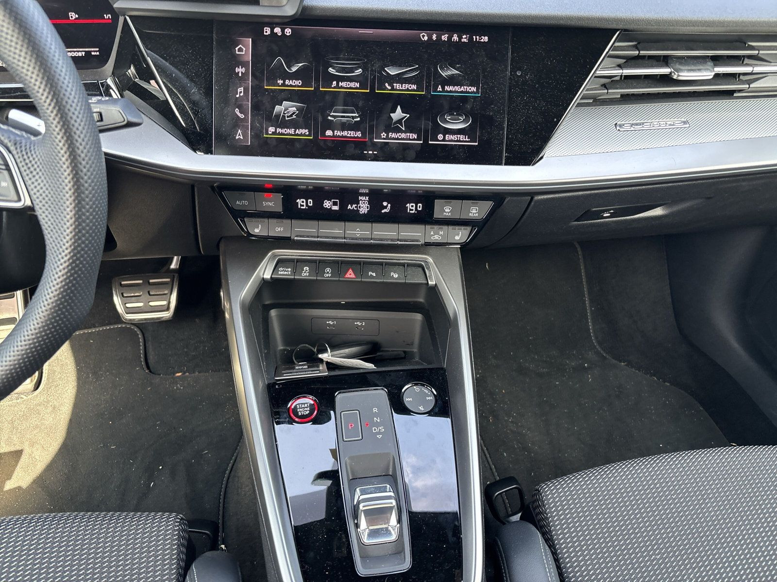 S3 Limousine TFSI 228(310) kW(PS) S tronic