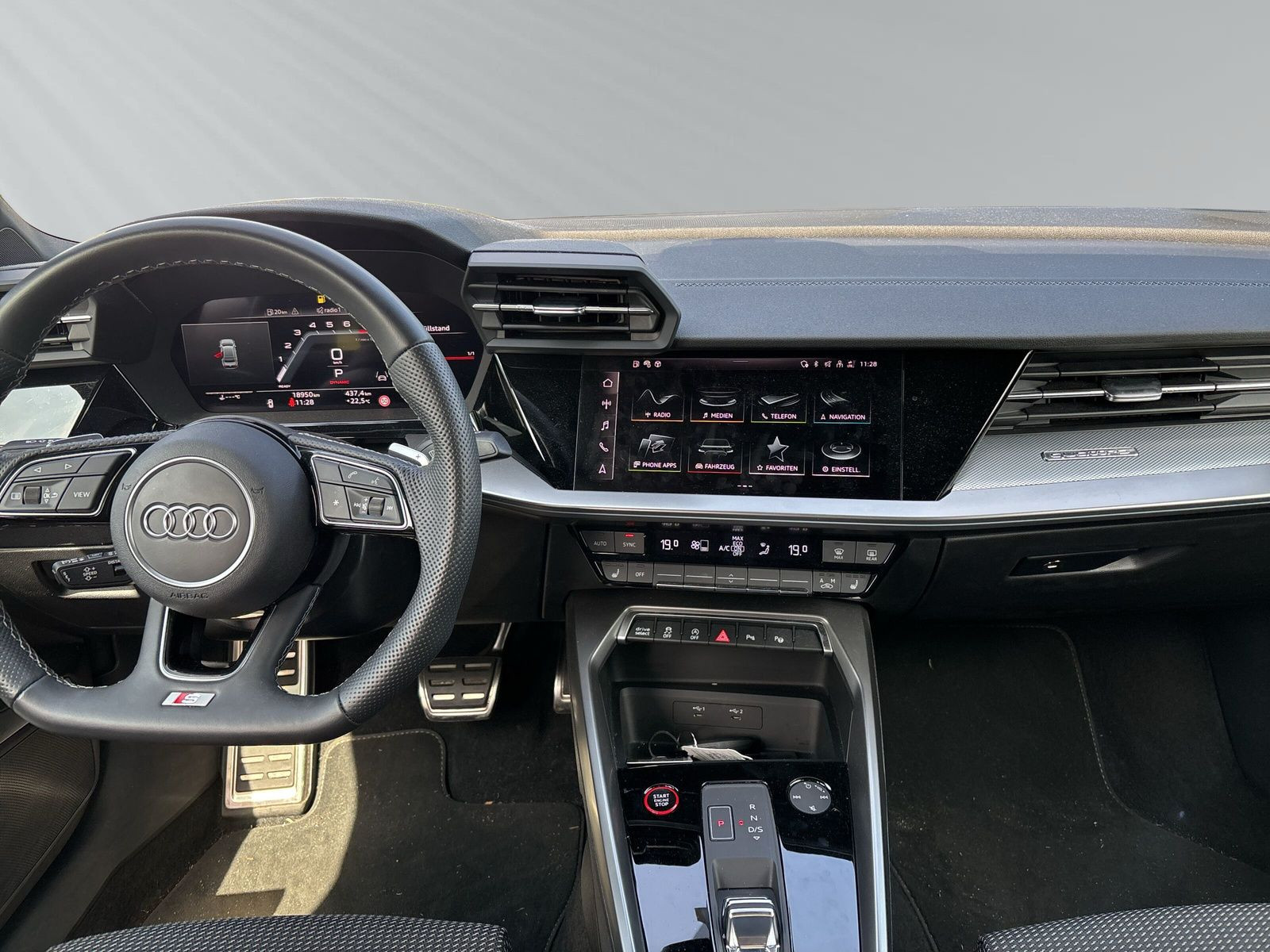 S3 Limousine TFSI 228(310) kW(PS) S tronic