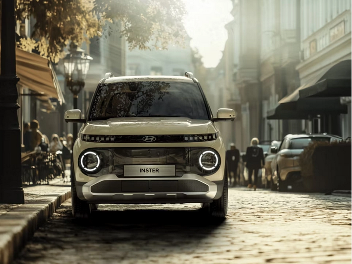 Hyundai Inster Front